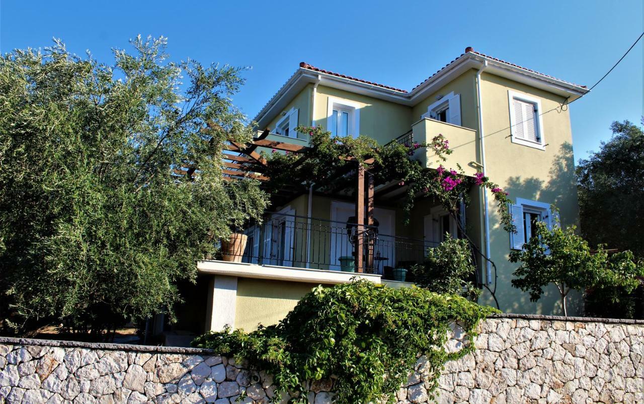 Cinema Themed House In Argostoli Villa Exteriör bild