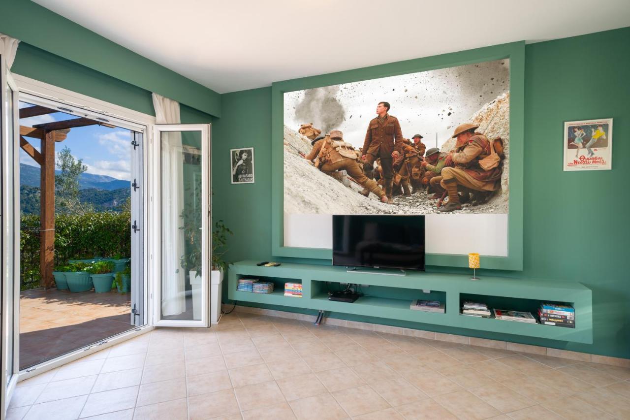Cinema Themed House In Argostoli Villa Exteriör bild